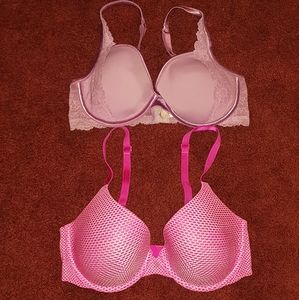 2 VS bras